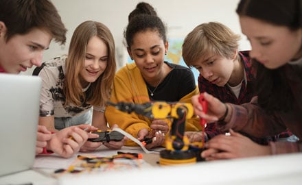 Successful First Year for Tait’s Trust Funded Science-Education Scheme