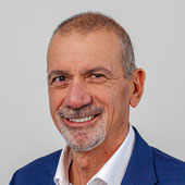 Dr Yoram Benit Dr Yoram Benit